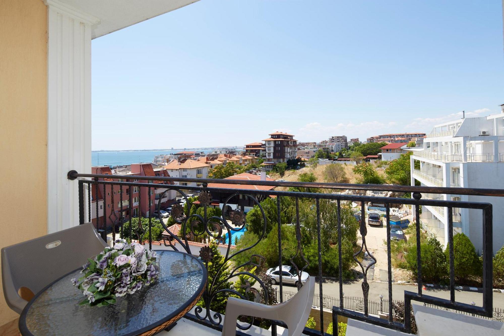 Villa Sardinia And Spa Sveti Vlas Exterior foto
